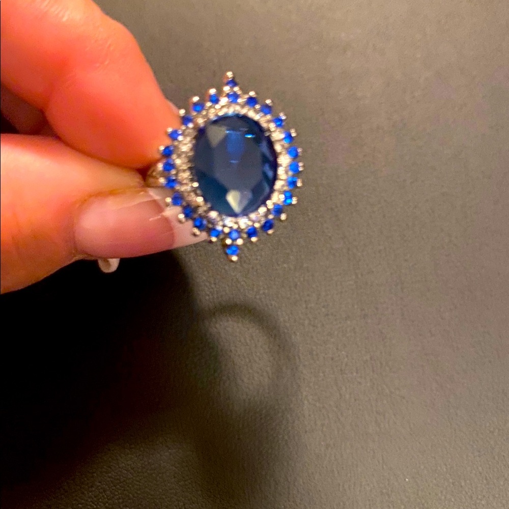 Sapphire ring